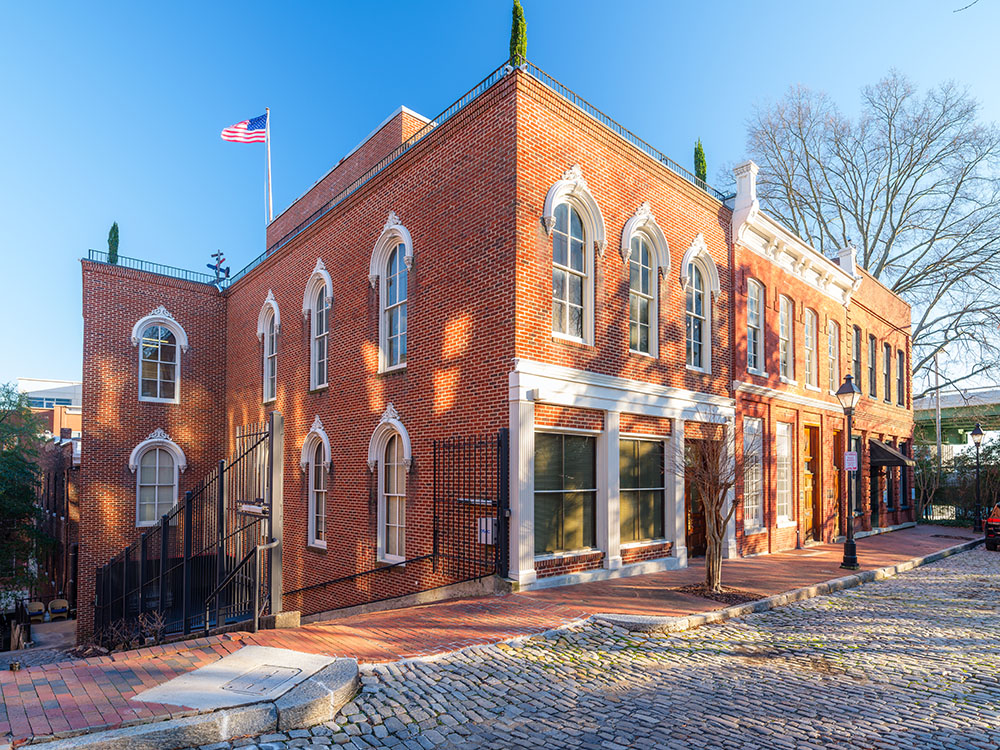 How Often Should Different Areas of Your Commercial Property Be Cleaned?